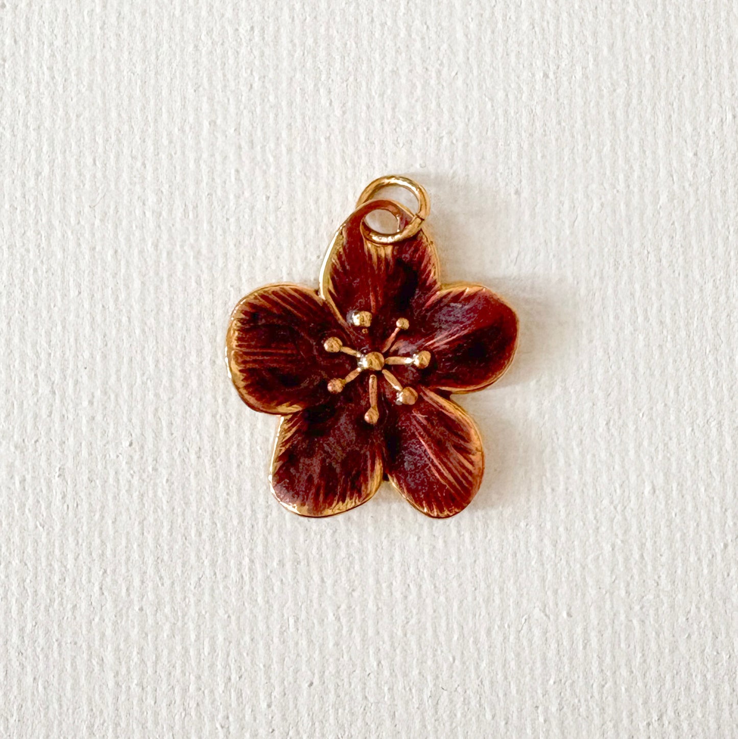 Hibiscus Charm Red/Gold
