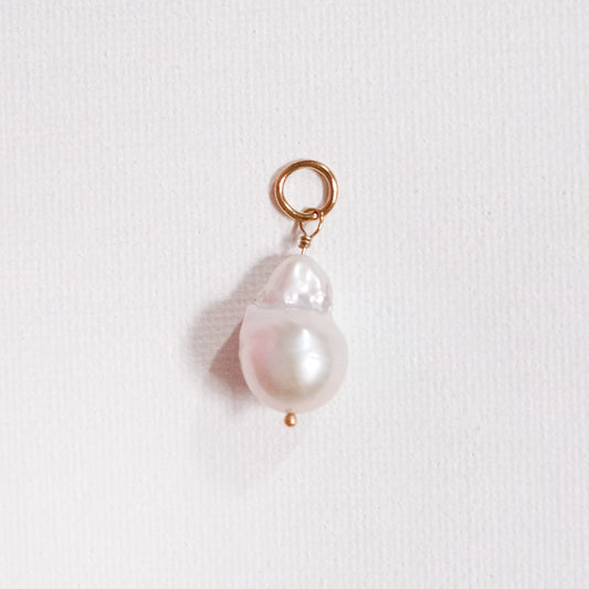 Baroque Pearl Pendant Large White/Gold