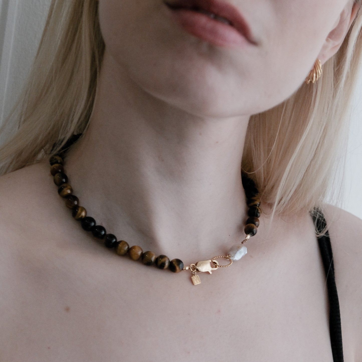 Lara Necklace With A Keshi Pearl Tiger's Eye