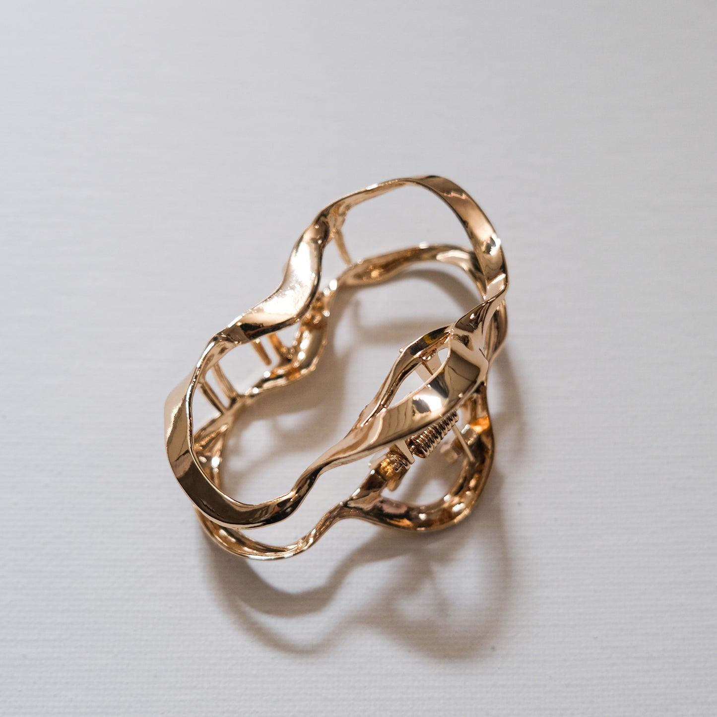 Ella Hair Claw Gold