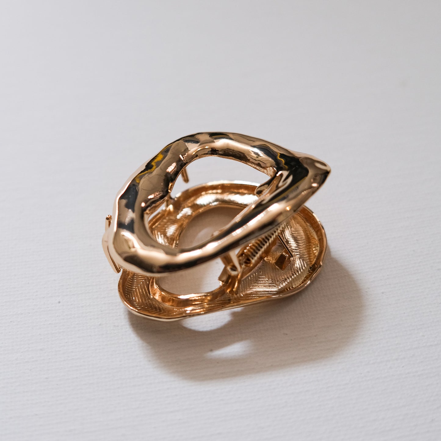 Mia Hair Claw Gold