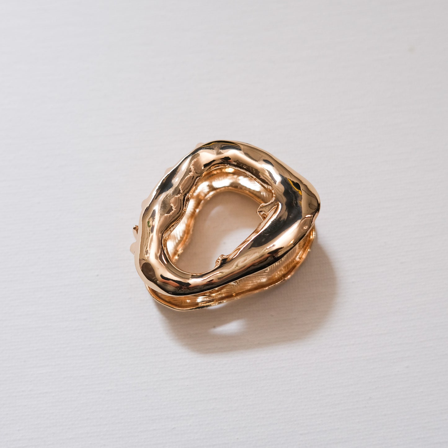 Mia Hair Claw Gold