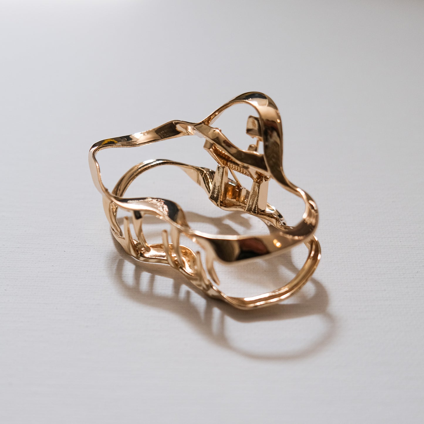 Ella Hair Claw Gold