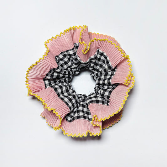 Amelia Ruffle Scrunchie Black Gingham/Pink