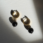 Rhea Huggies Gold Black Onyx