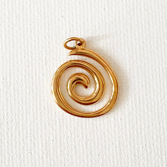Swirl Charm Gold