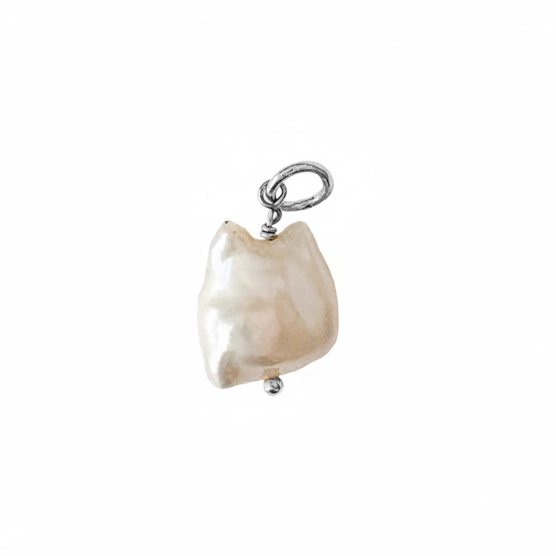 Keshi Pearl Charm Silver